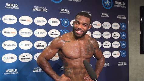 jordan burroughs height and weight.